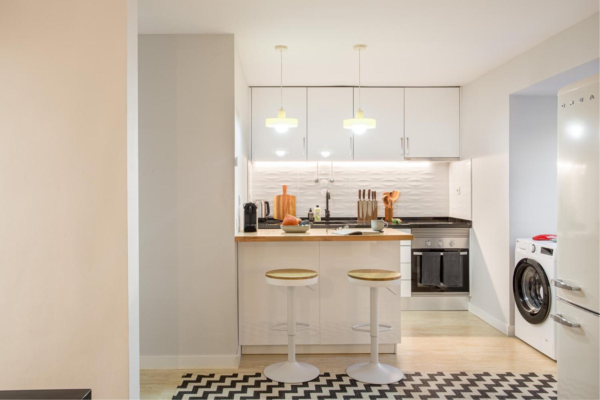 Joivy Bohemian Flat With Study Near The Centre * Lisbon