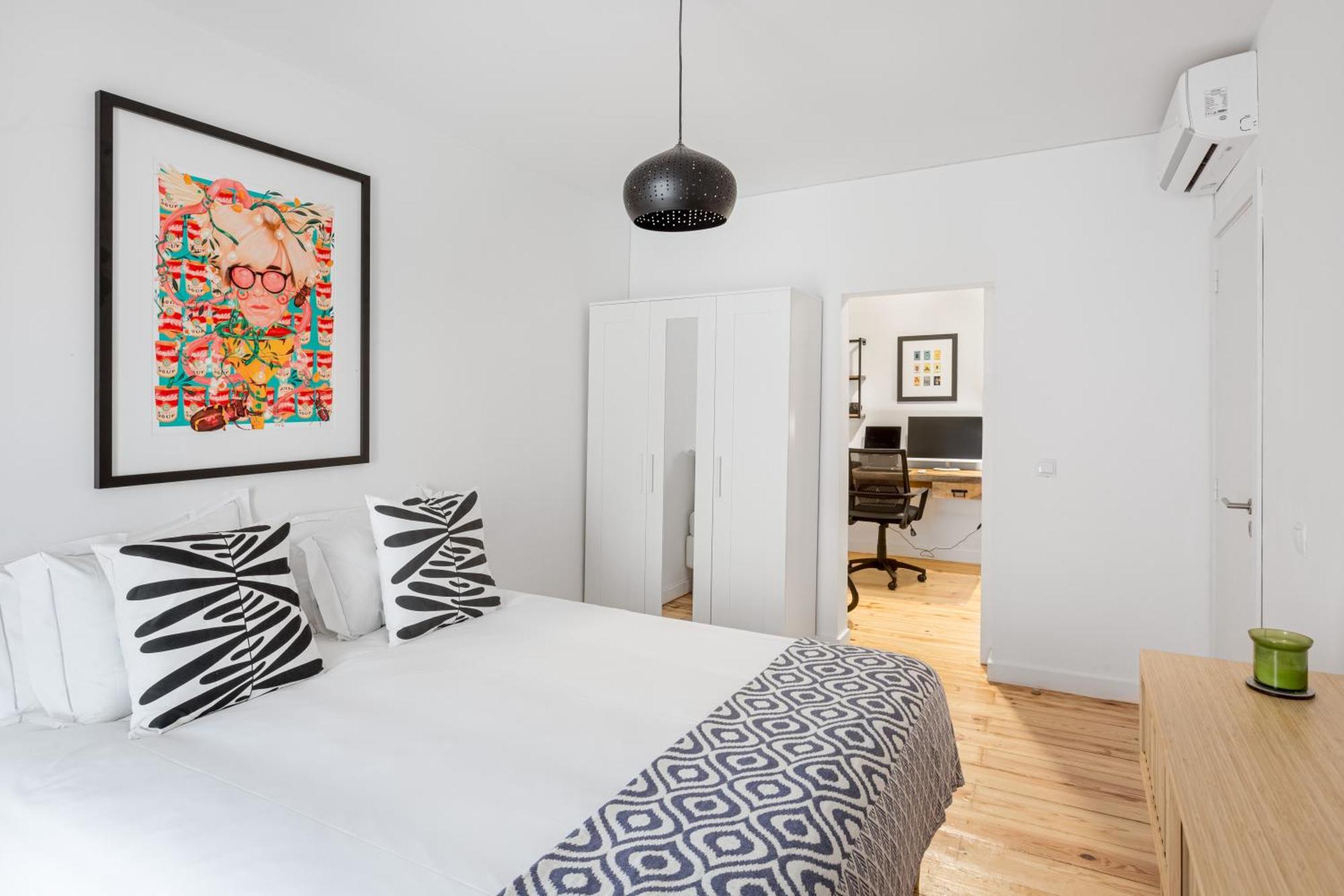 Joivy Bohemian Flat With Study Near The Centre Apartment Lisbon